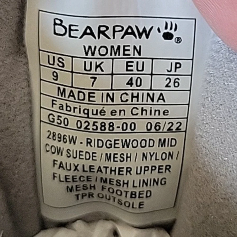 Bearpaw Ridgewood Mid Hiking Boots 9M Lunar Rock Suede Casual Outdoor Waterproof